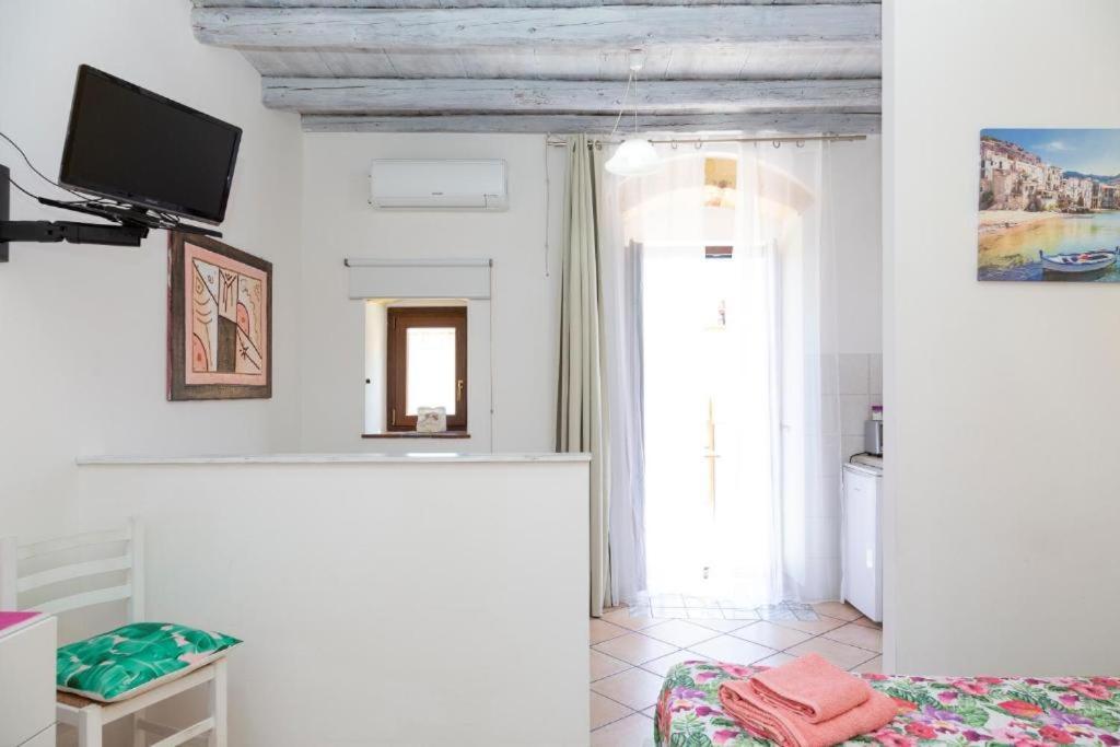 La Piazzetta Apartment Cefalu Exterior photo